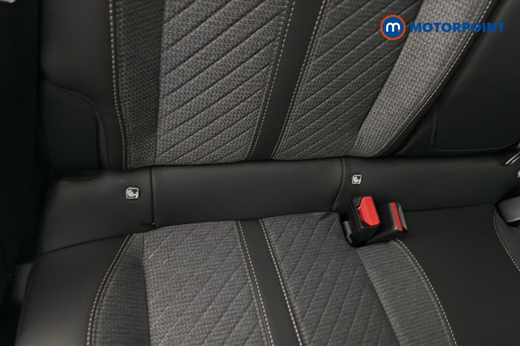 Peugeot 2008 Allure Manual Petrol SUV - Stock Number (1665914) - 27th supplementary image