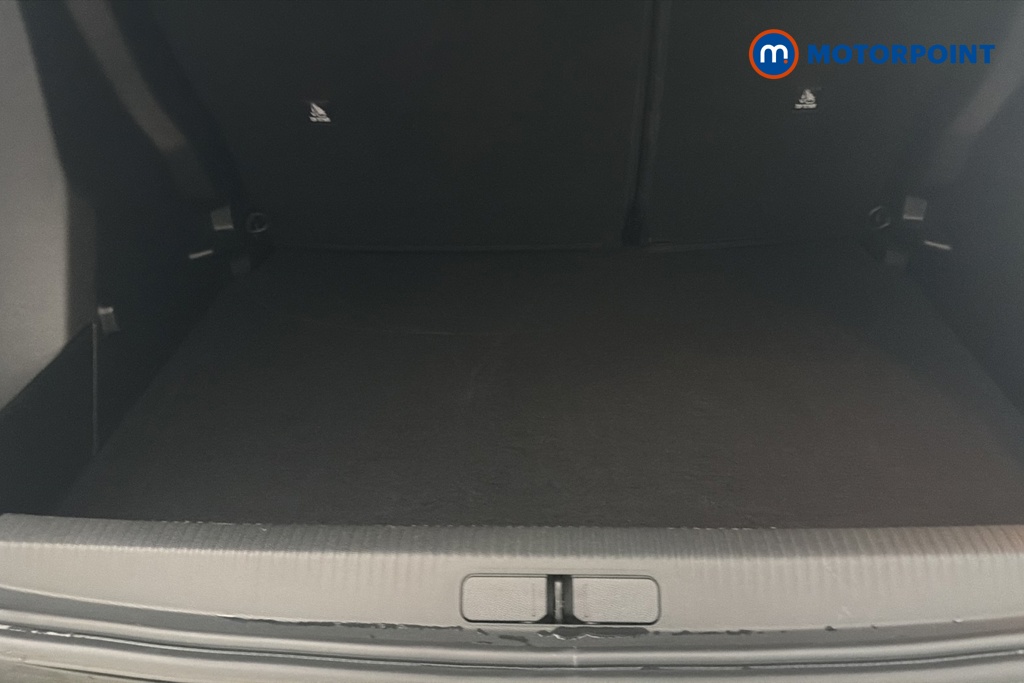 Peugeot 2008 Allure Manual Petrol SUV - Stock Number (1665914) - 30th supplementary image