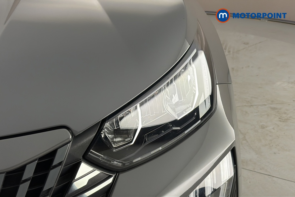 Peugeot 2008 Allure Manual Petrol SUV - Stock Number (1665914) - 42nd supplementary image