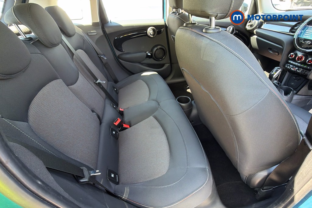 Mini Hatchback Cooper Classic Automatic Petrol Hatchback - Stock Number (1666016) - 4th supplementary image