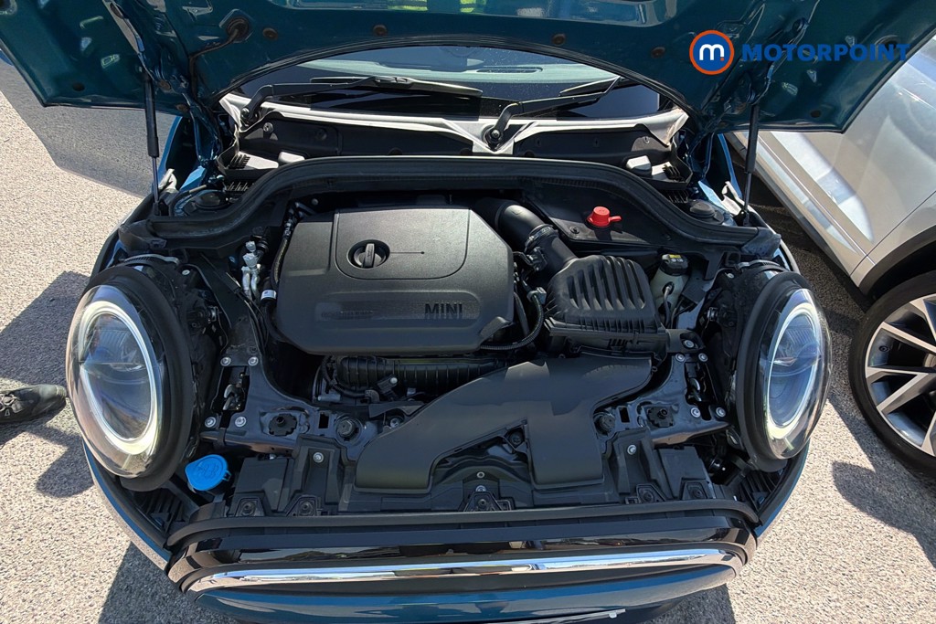 Mini Hatchback Cooper Classic Automatic Petrol Hatchback - Stock Number (1666016) - 5th supplementary image