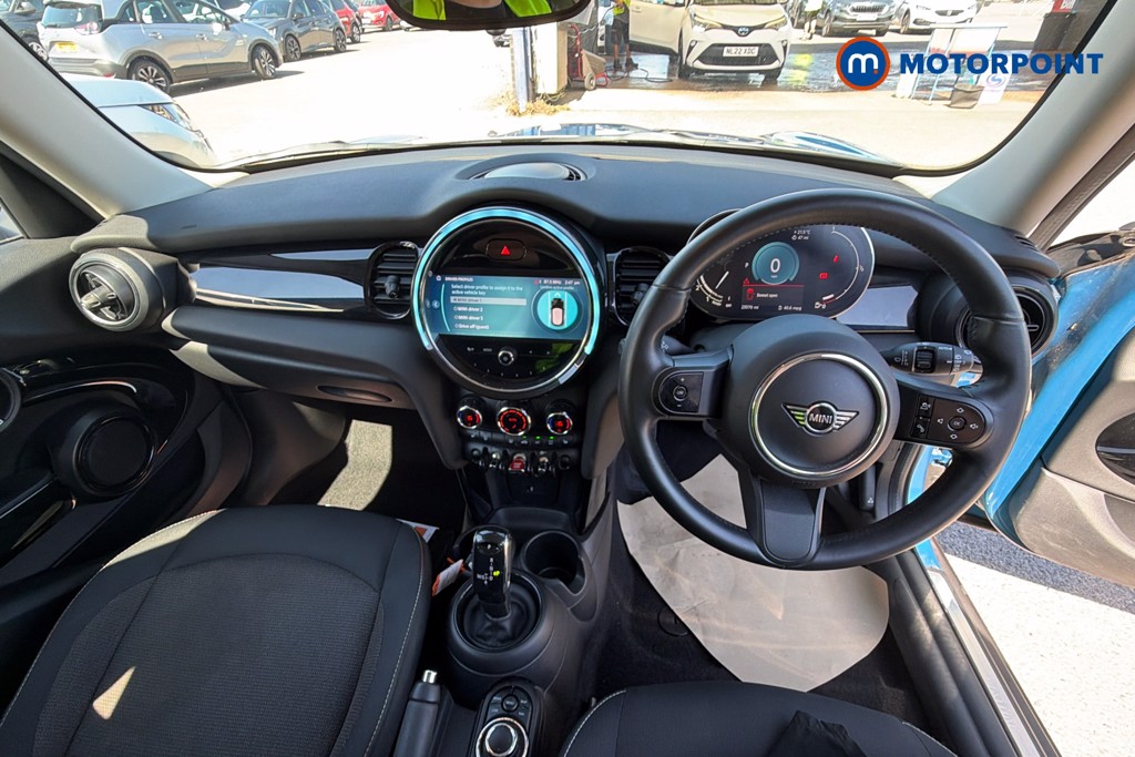 Mini Hatchback Cooper Classic Automatic Petrol Hatchback - Stock Number (1666016) - 21st supplementary image
