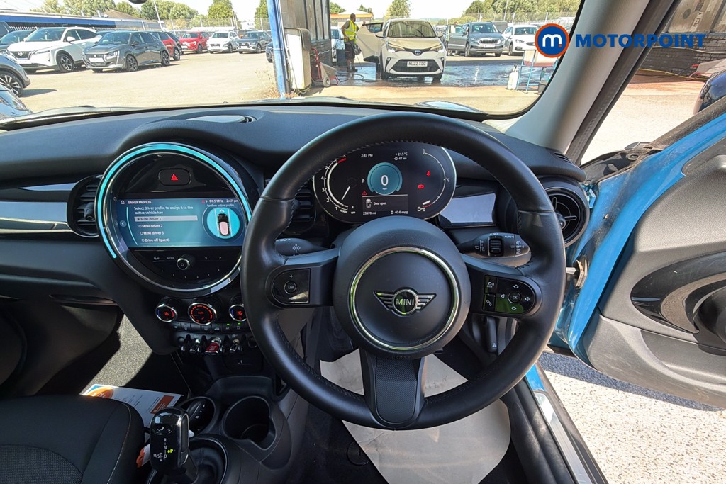Mini Hatchback Cooper Classic Automatic Petrol Hatchback - Stock Number (1666016) - 25th supplementary image