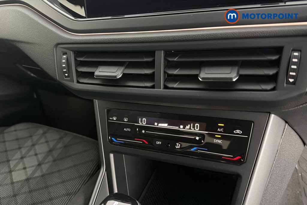 Volkswagen Polo R-Line Automatic Petrol Hatchback - Stock Number (1666392) - 12th supplementary image
