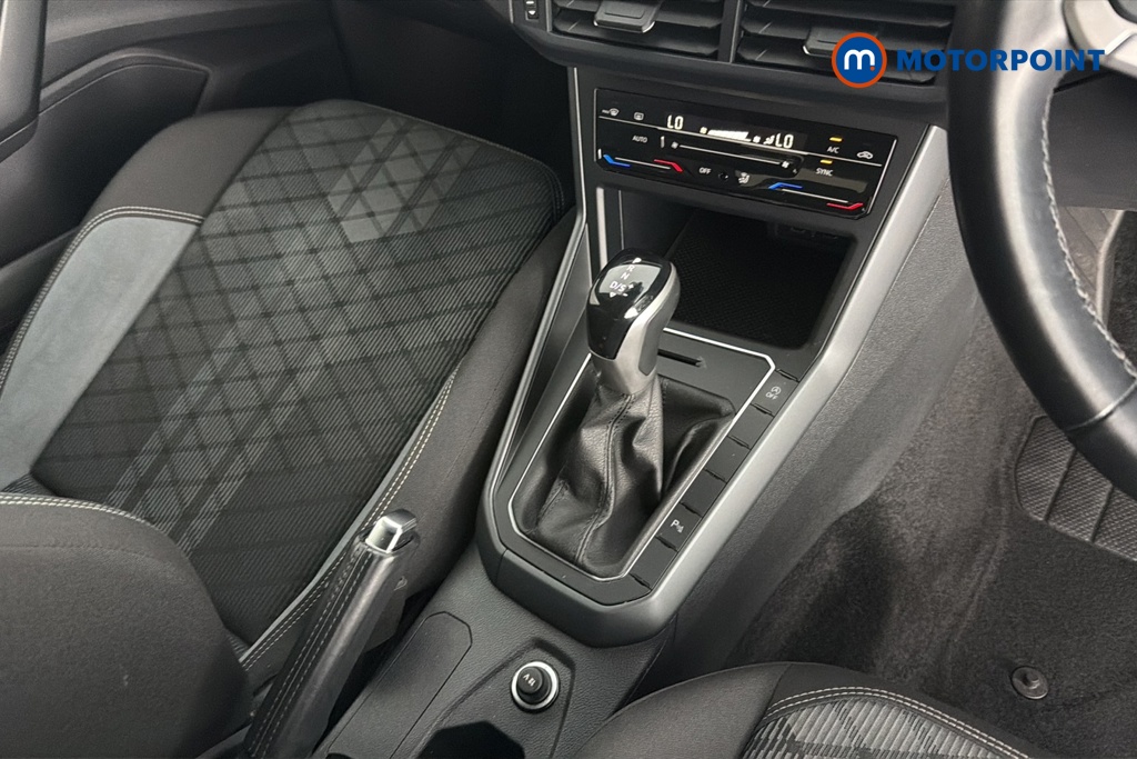 Volkswagen Polo R-Line Automatic Petrol Hatchback - Stock Number (1666392) - 15th supplementary image
