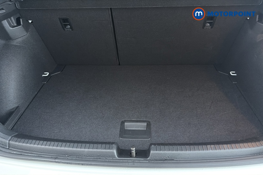 Volkswagen Polo R-Line Automatic Petrol Hatchback - Stock Number (1666392) - 30th supplementary image