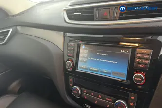 Nissan Qashqai Tekna Manual Petrol SUV - Stock Number (1666563) - 8th supplementary image