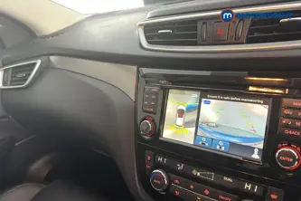 Nissan Qashqai Tekna Manual Petrol SUV - Stock Number (1666563) - 13th supplementary image