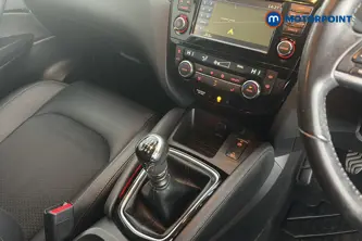 Nissan Qashqai Tekna Manual Petrol SUV - Stock Number (1666563) - 15th supplementary image