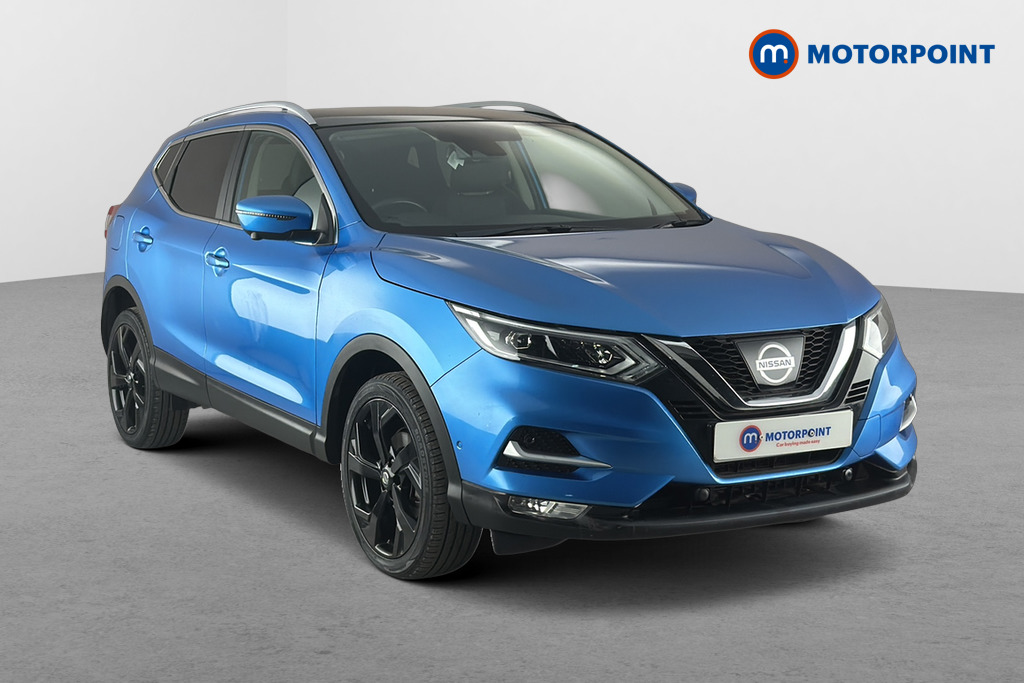 Nissan Qashqai Tekna Manual Petrol SUV - Stock Number (1666563) - Drivers side front corner
