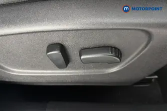 Nissan Qashqai Tekna Manual Petrol SUV - Stock Number (1666563) - 23rd supplementary image