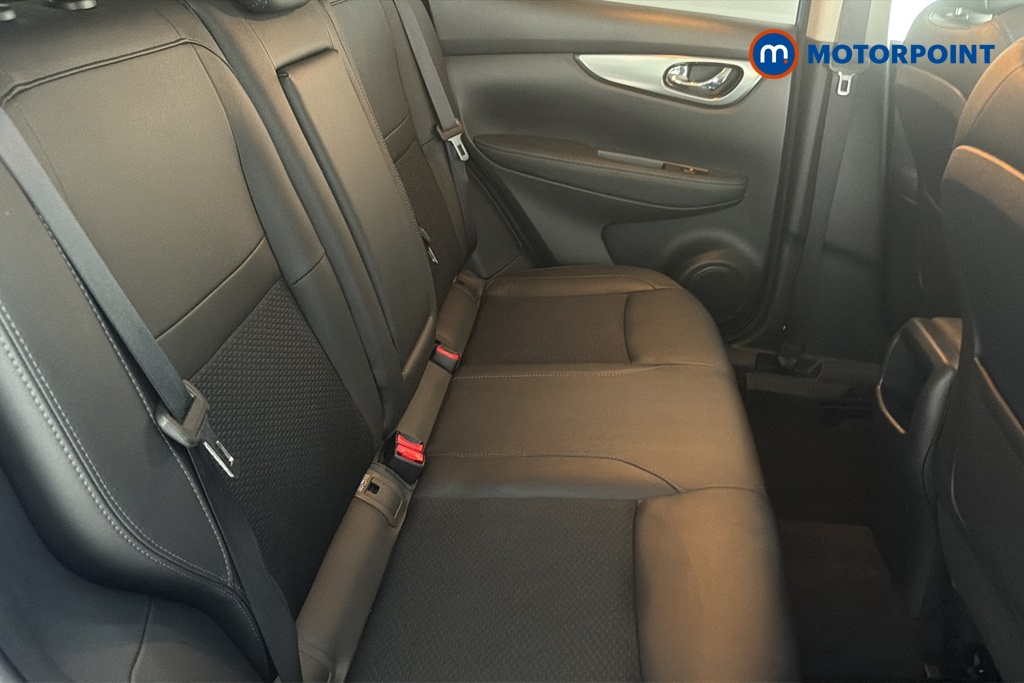 Nissan Qashqai Tekna Manual Petrol SUV - Stock Number (1666563) - 25th supplementary image