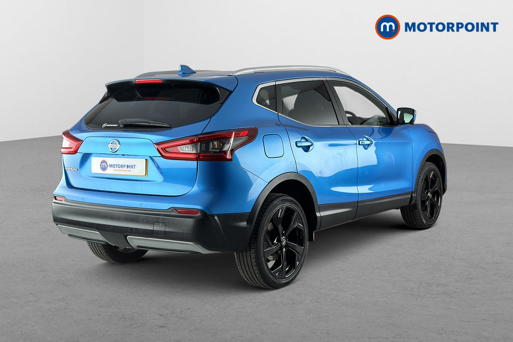 Nissan Qashqai Tekna Manual Petrol SUV - Stock Number (1666563) - Passenger side rear corner