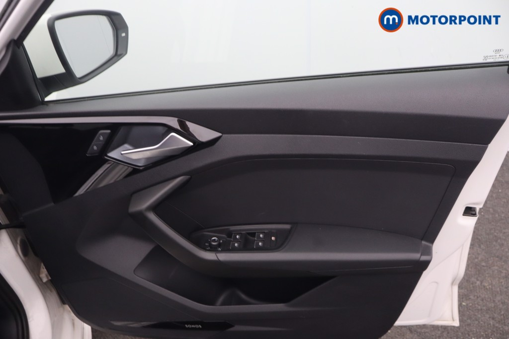 Audi A1 S Line Manual Petrol Hatchback - Stock Number (1666635) - 9th supplementary image