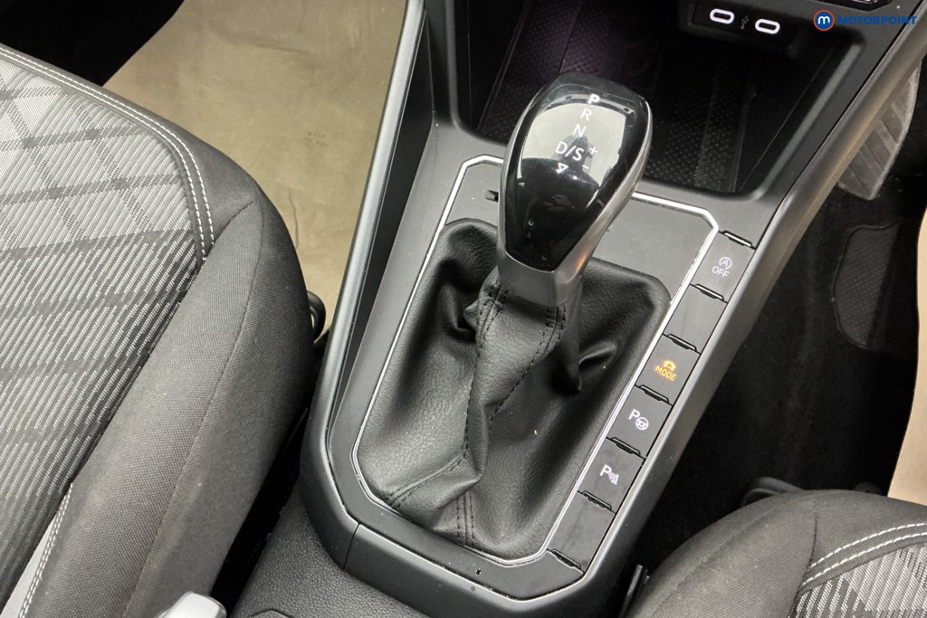 Volkswagen Taigo R-Line Automatic Petrol SUV - Stock Number (1666779) - 8th supplementary image