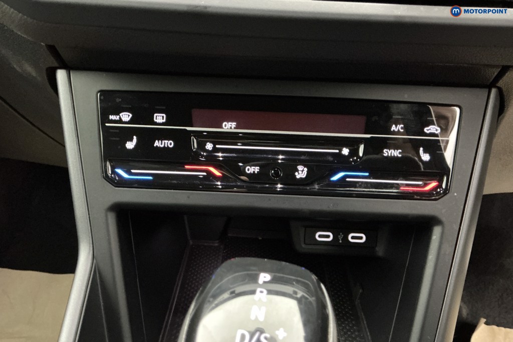 Volkswagen Taigo R-Line Automatic Petrol SUV - Stock Number (1666779) - 10th supplementary image