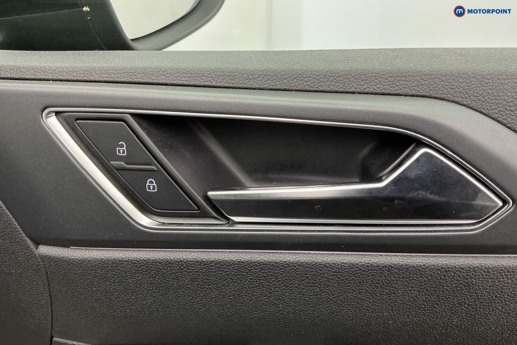 Volkswagen Taigo R-Line Automatic Petrol SUV - Stock Number (1666779) - 17th supplementary image
