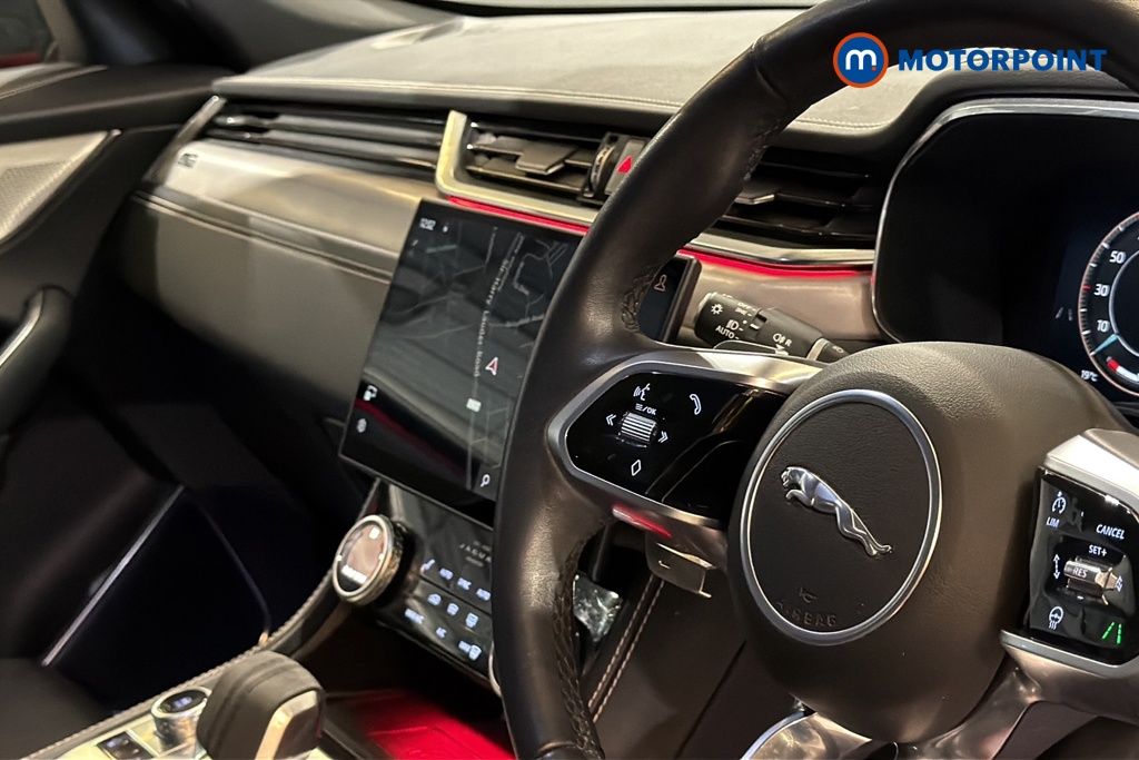 Jaguar F-Pace R-Dynamic Se Black Automatic Diesel SUV - Stock Number (1666811) - 995th supplementary image