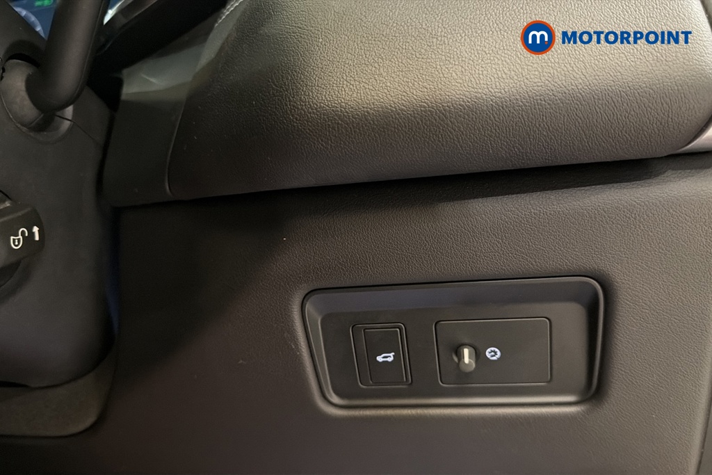 Jaguar F-Pace R-Dynamic Se Black Automatic Diesel SUV - Stock Number (1666811) - 11th supplementary image
