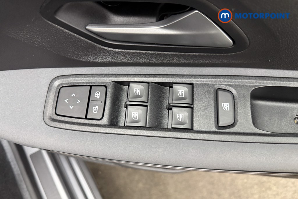 Dacia Jogger Extreme Automatic Petrol-Electric Hybrid People Carrier - Stock Number (1666908) - 3rd supplementary image