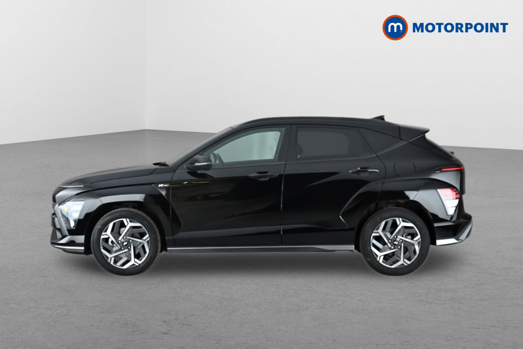Hyundai Kona N Line Automatic Petrol-Electric Hybrid SUV - Stock Number (1667107) - Passenger side front corner