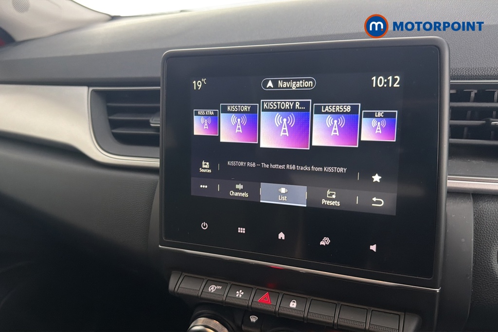 Renault Captur Se Edition Manual Petrol SUV - Stock Number (1667203) - 8th supplementary image