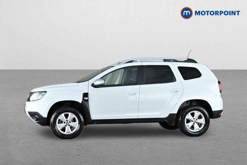 Dacia Duster Comfort Manual Petrol SUV - Stock Number (1667456) - Passenger side