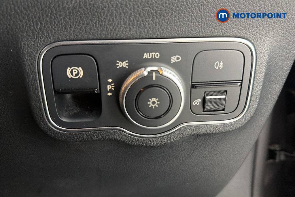 Mercedes-Benz EQA Amg Line Automatic Electric SUV - Stock Number (1667481) - 11th supplementary image