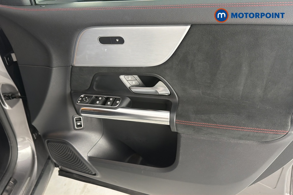 Mercedes-Benz EQA Amg Line Automatic Electric SUV - Stock Number (1667481) - 18th supplementary image