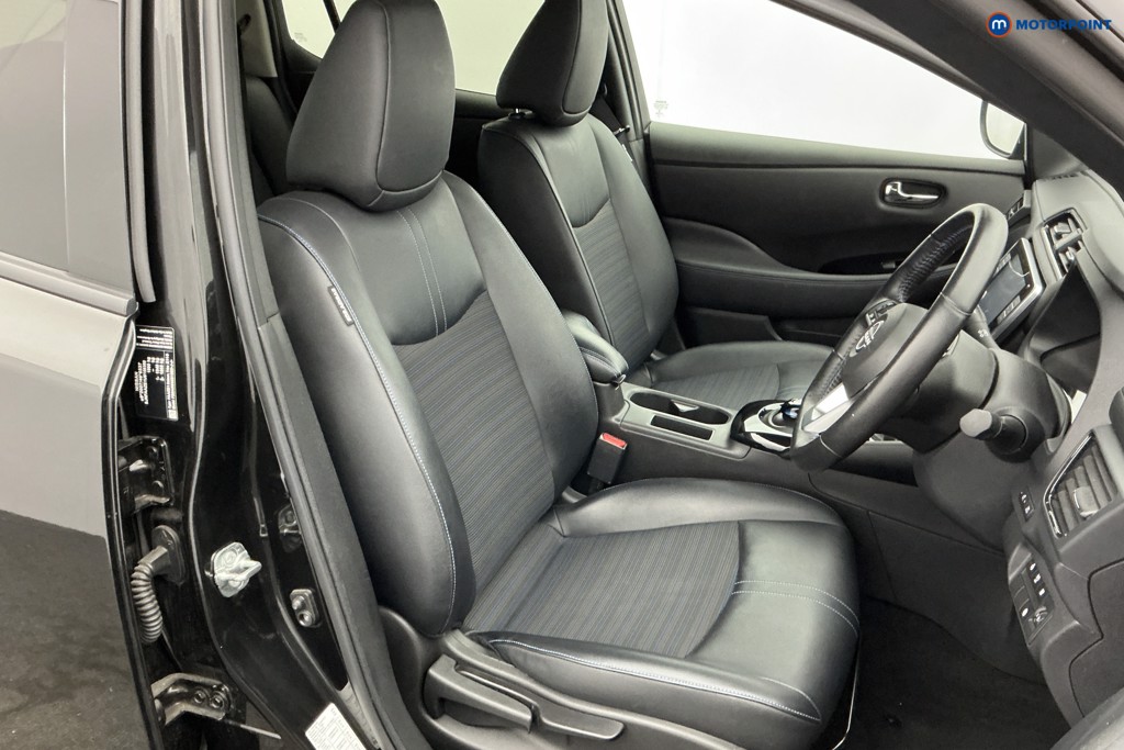 Nissan Leaf N-Connecta Automatic Electric Hatchback - Stock Number (1667593) - 6th supplementary image