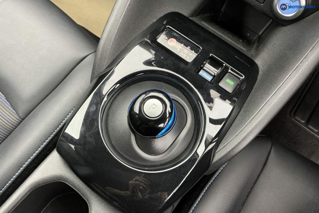 Nissan Leaf N-Connecta Automatic Electric Hatchback - Stock Number (1667593) - 9th supplementary image