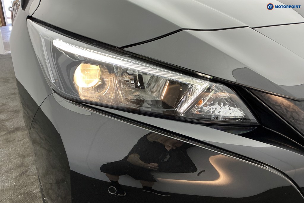 Nissan Leaf N-Connecta Automatic Electric Hatchback - Stock Number (1667593) - 20th supplementary image