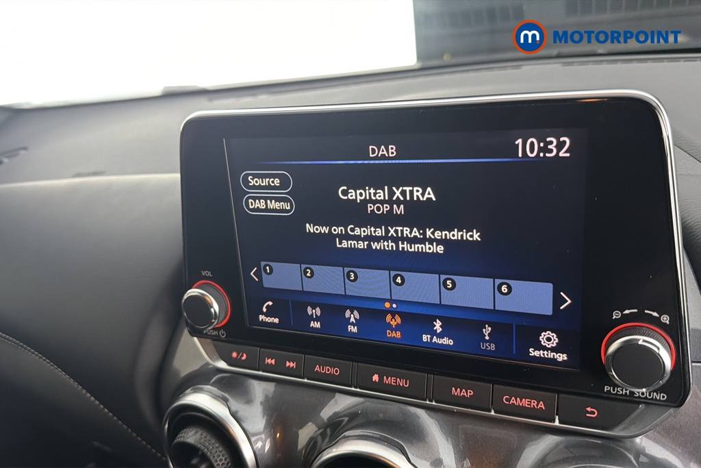 Nissan Juke N-Connecta Automatic Petrol SUV - Stock Number (1667603) - 8th supplementary image