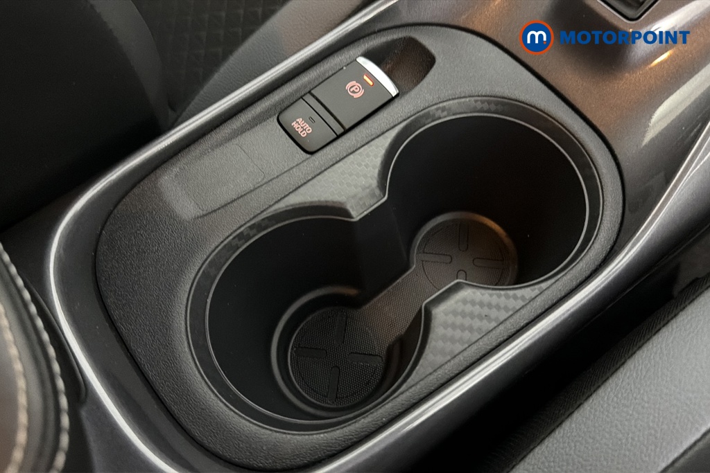 Nissan Juke N-Connecta Automatic Petrol SUV - Stock Number (1667603) - 16th supplementary image