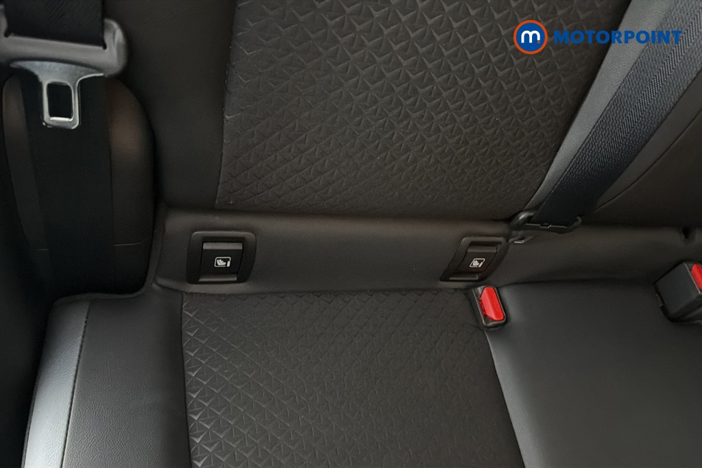 Nissan Juke N-Connecta Automatic Petrol SUV - Stock Number (1667603) - 27th supplementary image