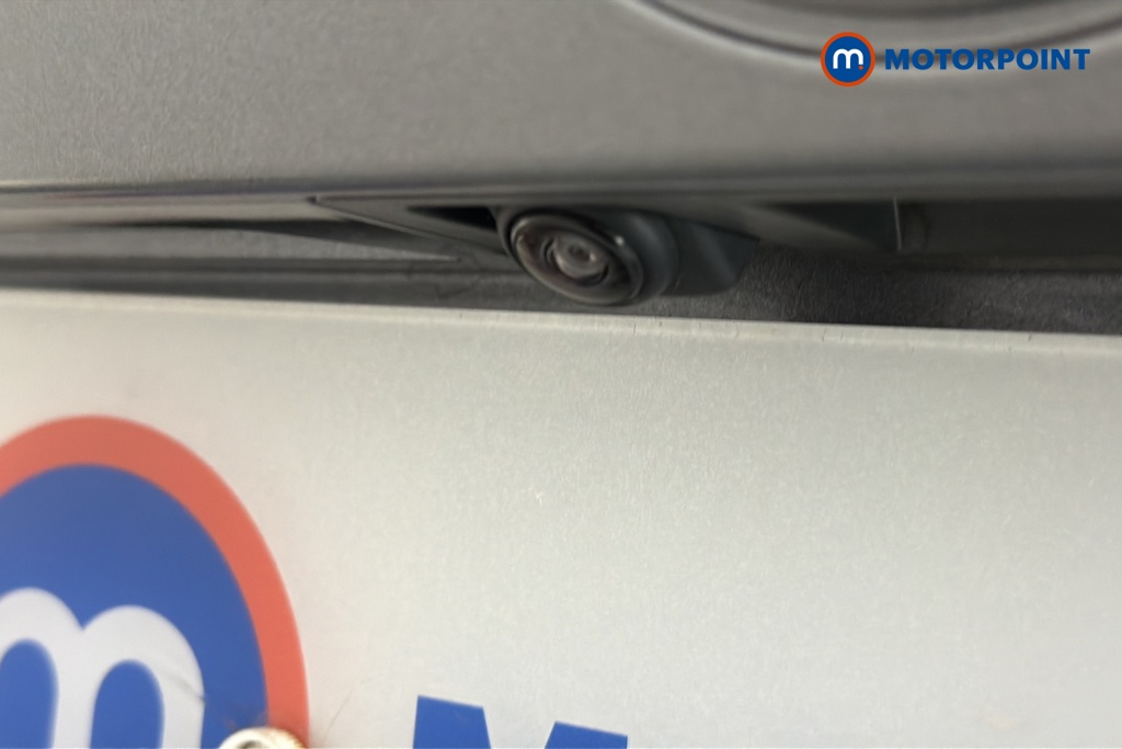 Nissan Juke N-Connecta Automatic Petrol SUV - Stock Number (1667603) - 37th supplementary image