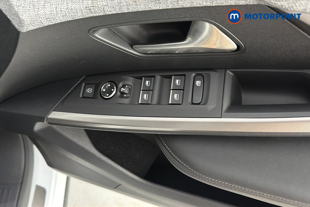 Peugeot 3008 GT Automatic Petrol SUV - Stock Number (1667675) - 19th supplementary image