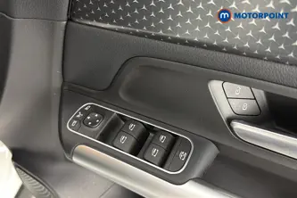 Mercedes-Benz GLA Sport Automatic Petrol SUV - Stock Number (1667683) - 19th supplementary image