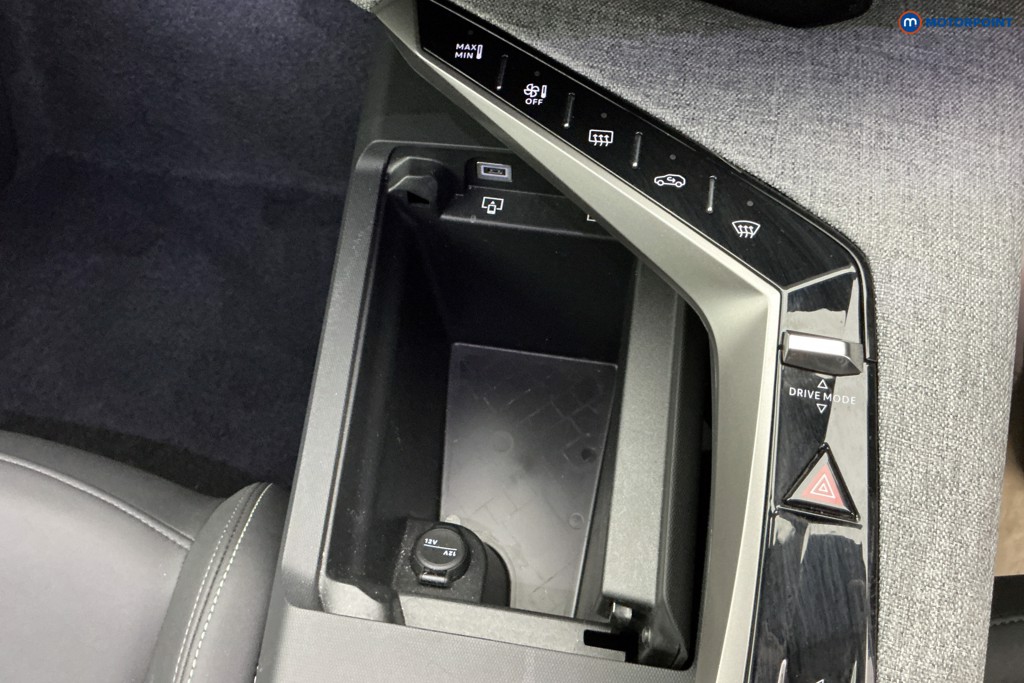 Peugeot 5008 GT Automatic Petrol SUV - Stock Number (1667769) - 8th supplementary image