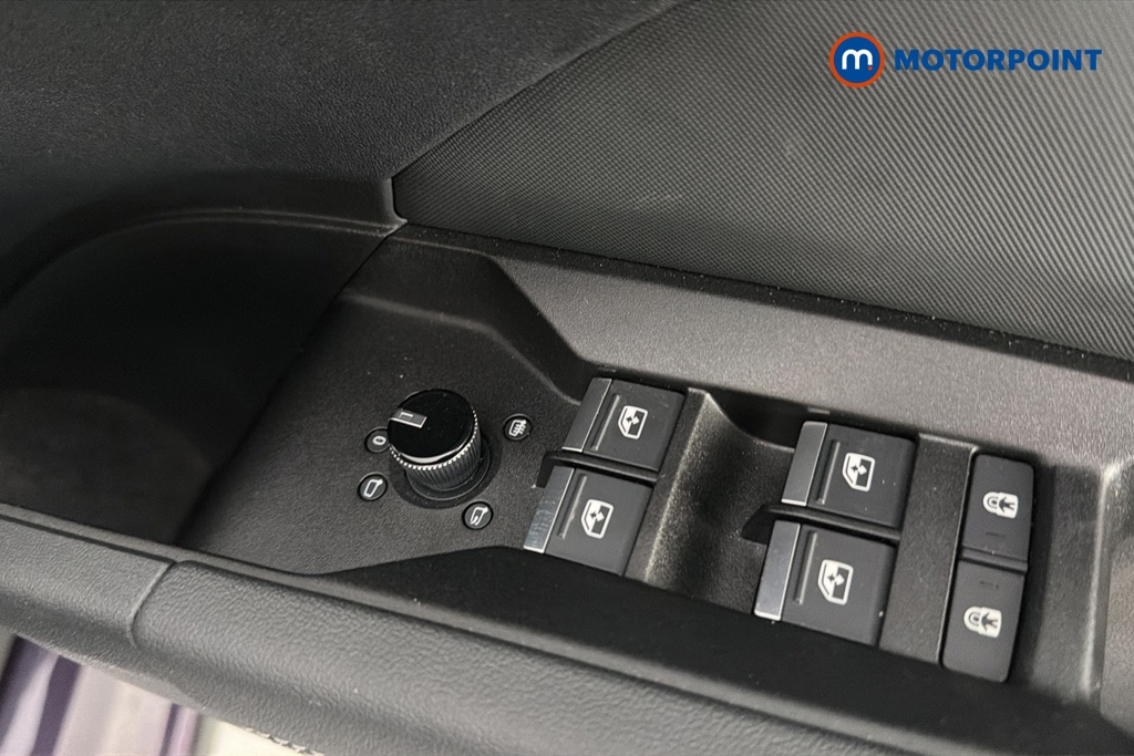 Audi Q4 Sport Automatic Electric SUV - Stock Number (1667818) - 19th supplementary image