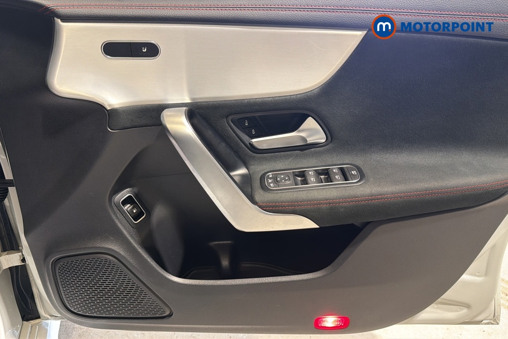 Mercedes-Benz CLA Amg Line Automatic Petrol Plug-In Hybrid Estate - Stock Number (1613644) - 18th supplementary image