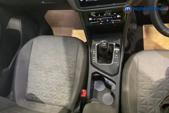 Volkswagen Tiguan Life Manual Petrol SUV - Stock Number (1662850) - 15th supplementary image