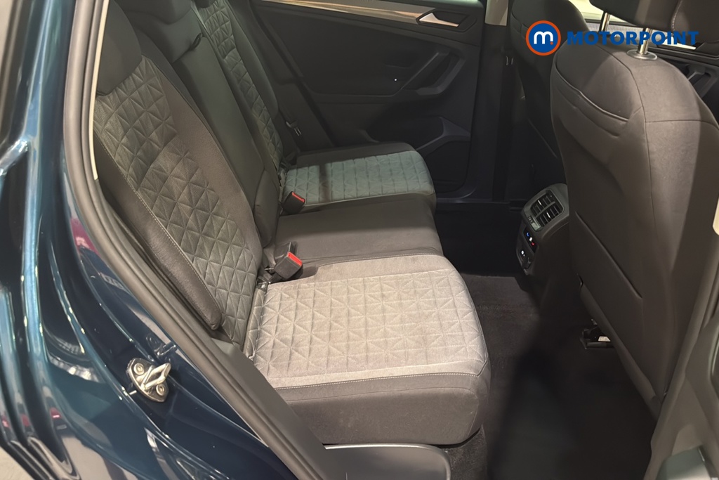 Volkswagen Tiguan Life Manual Petrol SUV - Stock Number (1662850) - 25th supplementary image