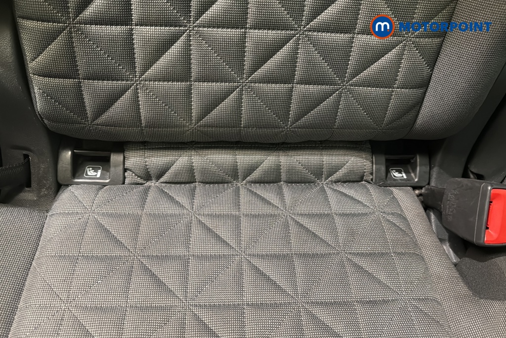 Volkswagen Tiguan Life Manual Petrol SUV - Stock Number (1662850) - 27th supplementary image