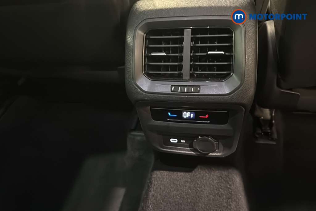Volkswagen Tiguan Life Manual Petrol SUV - Stock Number (1662850) - 28th supplementary image