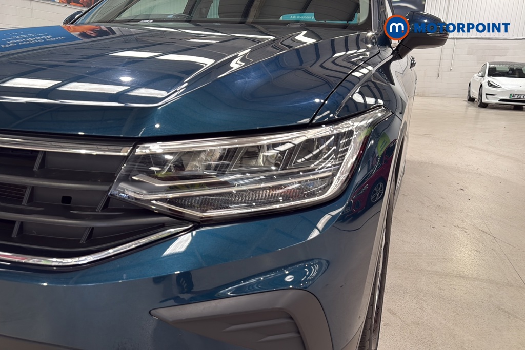 Volkswagen Tiguan Life Manual Petrol SUV - Stock Number (1662850) - 42nd supplementary image