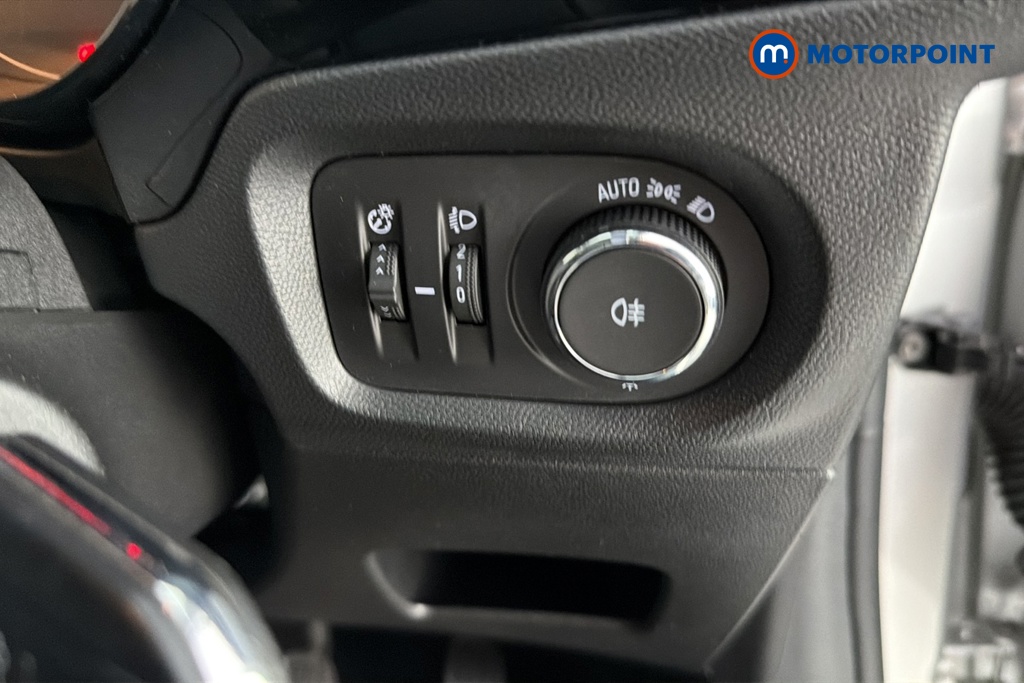 Vauxhall Corsa Design Manual Petrol Hatchback - Stock Number (1665405) - 11th supplementary image