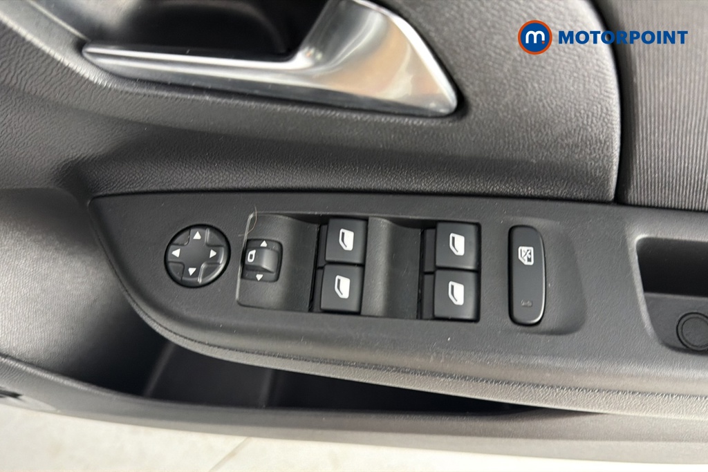 Vauxhall Corsa Design Manual Petrol Hatchback - Stock Number (1665405) - 19th supplementary image