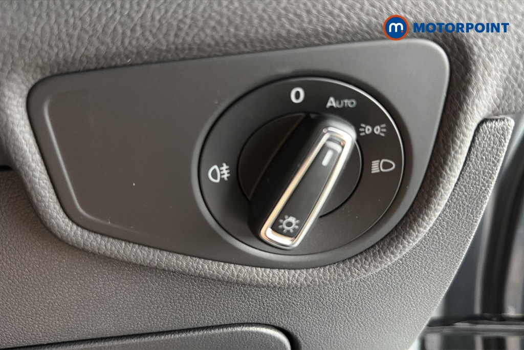 Volkswagen Touran Match Manual Petrol People Carrier - Stock Number (1665677) - 11th supplementary image