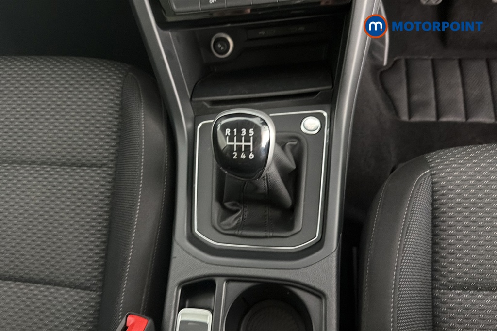 Volkswagen Touran Match Manual Petrol People Carrier - Stock Number (1665682) - 15th supplementary image